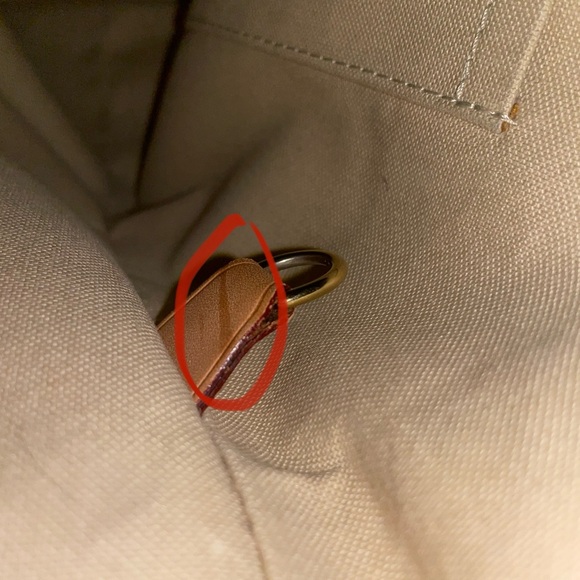 Louis Vuitton Totally MM - Picture 15 of 15